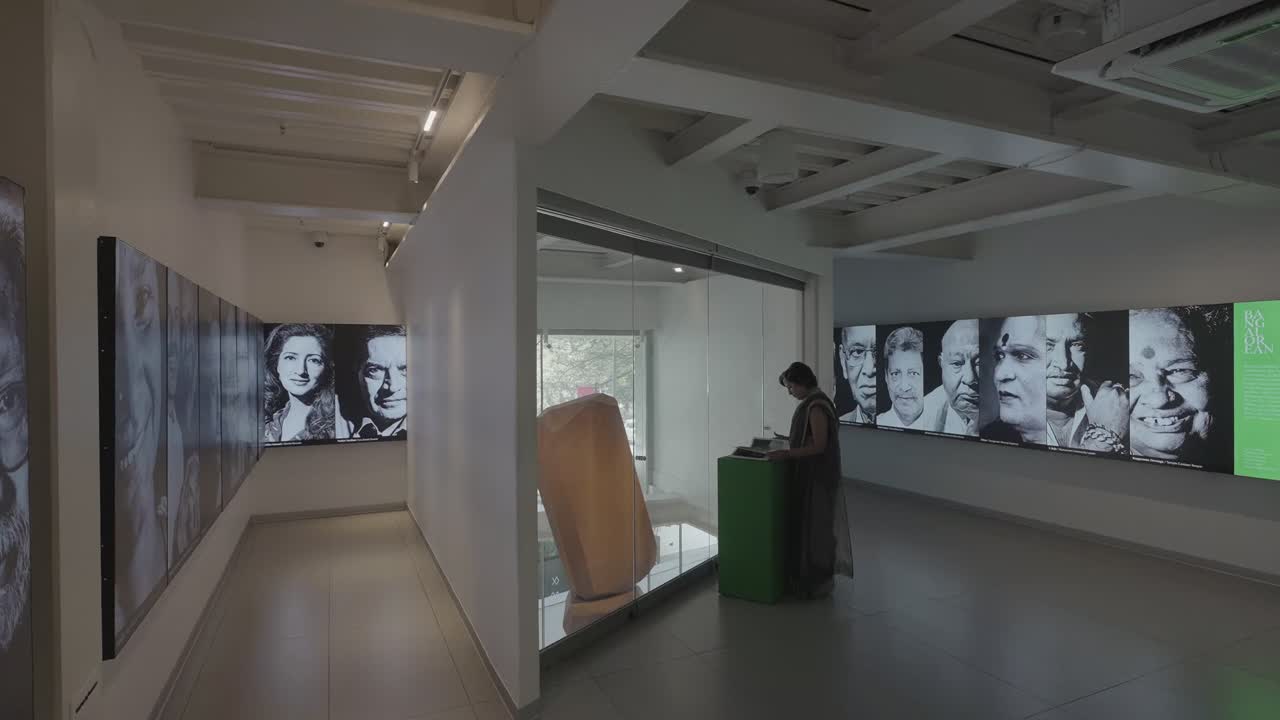BANGALOREAN: Portraits & Stories from a Changing City - Kaveri Sinhji - Culture Rings